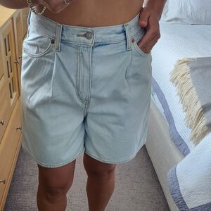 Levi's High-waisted Mom Shorts